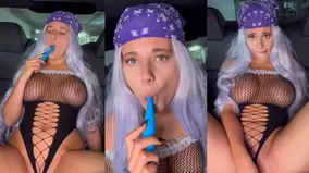 Yololary / Yoloschnitzelx Masturbation In Car – Onlyfans Sex Tape