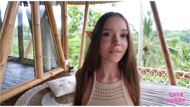 KATE KURAY MANYVIDS HOT SEXY ELF